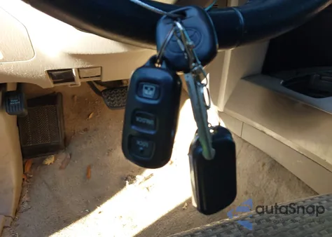 2005 Toyota 4Runner Sr5 V6 from USA, damaged, VIN JTEZU14R458036823